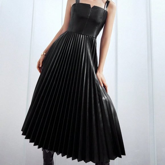 BLACK PREPPY WOMENS PLEATED PU LEATHER DRESS - Picture 5 of 5